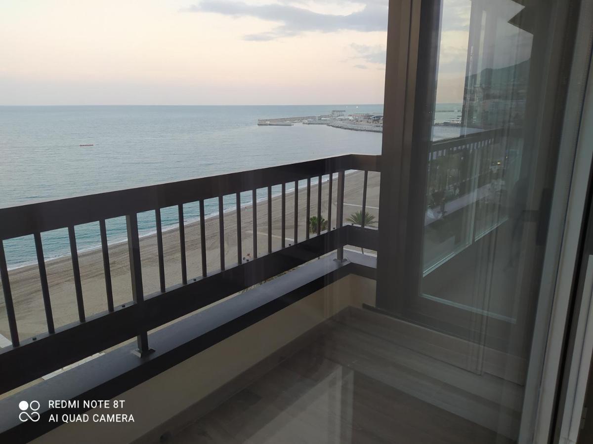 Espectaculares Vistas Al Mar Playa Malagueta Apartment Malaga Bagian luar foto