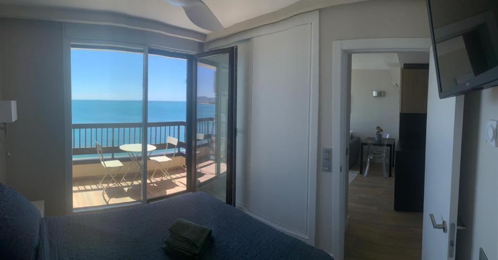Espectaculares Vistas Al Mar Playa Malagueta Apartment Malaga Bagian luar foto